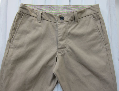 Chino pants front